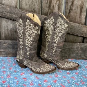 Corral Brown Crater Bone Embroidery size 7 cowboy boots A1094
